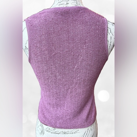 Knit Midriff Top with Plunge Neckline
EUR 44 (runs small)
Like New / Never Worn - Picture 6 of 8